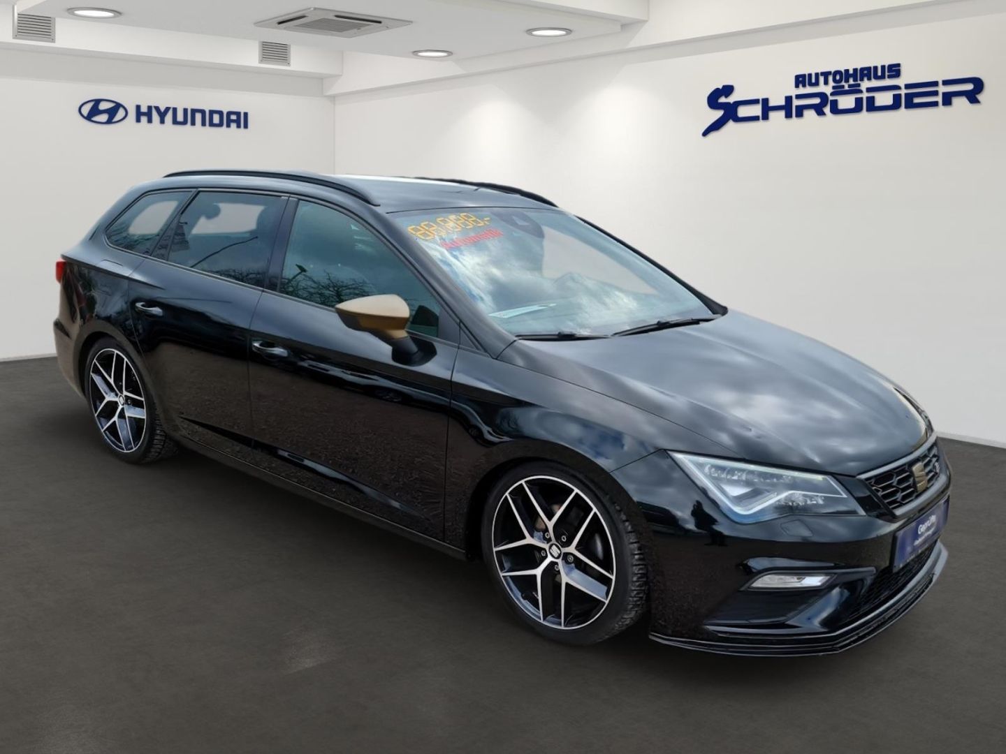 Fahrzeugabbildung SEAT Leon FR BLACK MATT EDITION ST FAHRASS-P+WINTER-P