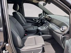 Fahrzeugabbildung Mercedes-Benz V300d 4M EXCLUSIVE AMG XL LUX-SITZE AIRMATIC