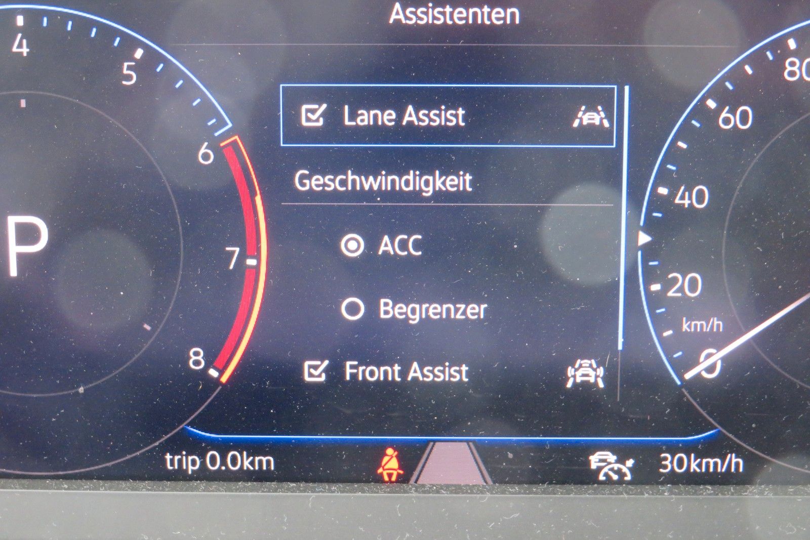 Fahrzeugabbildung Volkswagen T-Roc Style ACC APP MASSAGE SITZH. 17`KAMERA 1.H