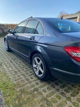 Mercedes-Benz C 280 4MATIC AVANTGARDE Avantgarde - Mercedes-Benz C 280: Limousine