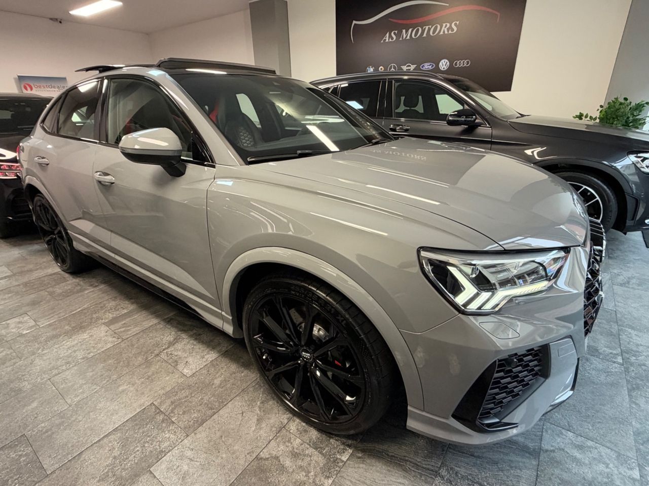 Audi RSQ3 SPB 2.5 TFSI 400 CV TETTO APRIBILE imagem 3