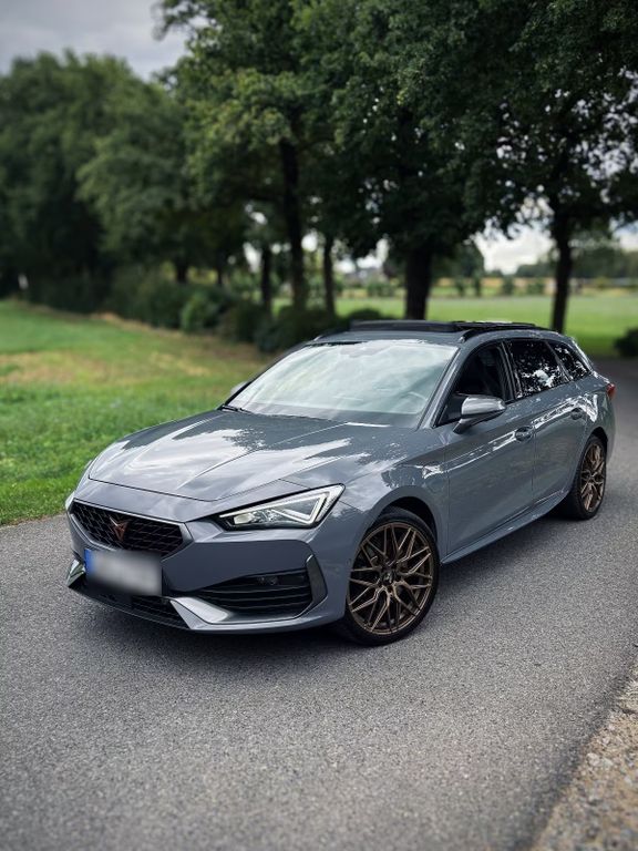 Image of Cupra Leon