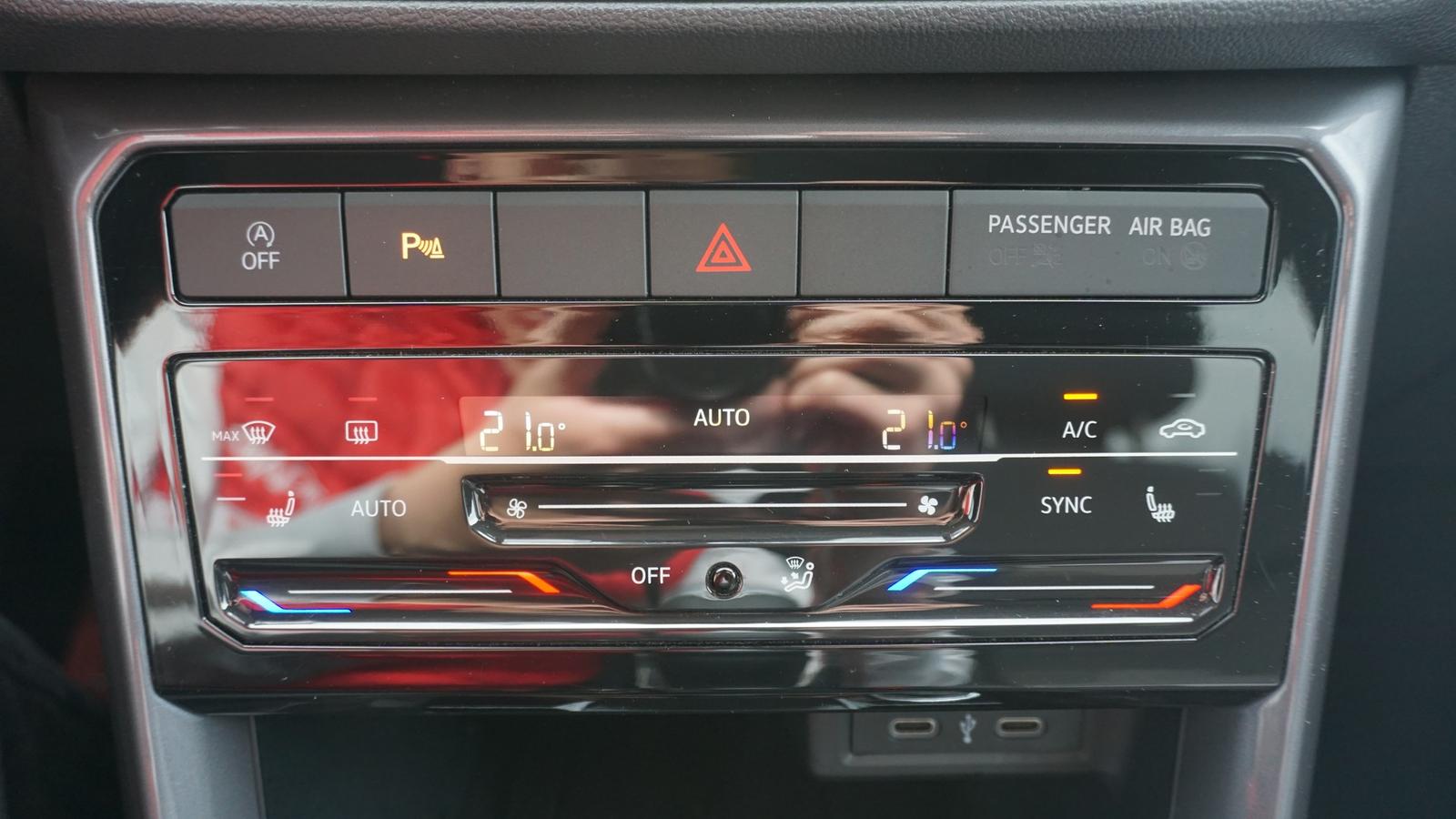 Volkswagen T-Cross 1.0 R-Line LED Navi ACC App Connect PDC, миниатюра 22