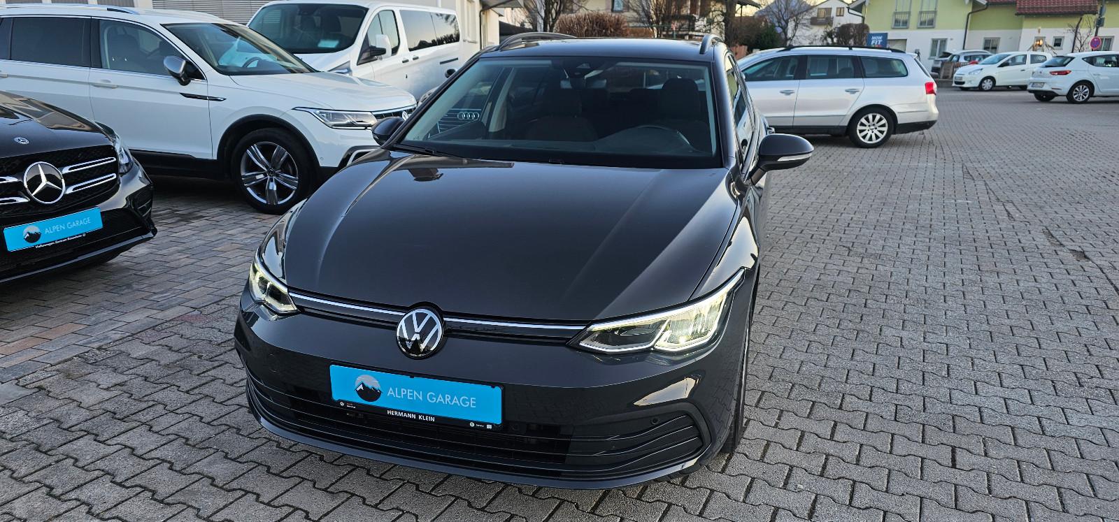 Volkswagen Golf*VIII*2.0*TDI*Variant*Life*Virtual*DAB*LED*