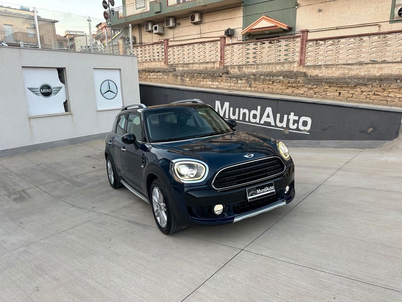 MINI Mini Cooper D Countryman 2.0 Hype