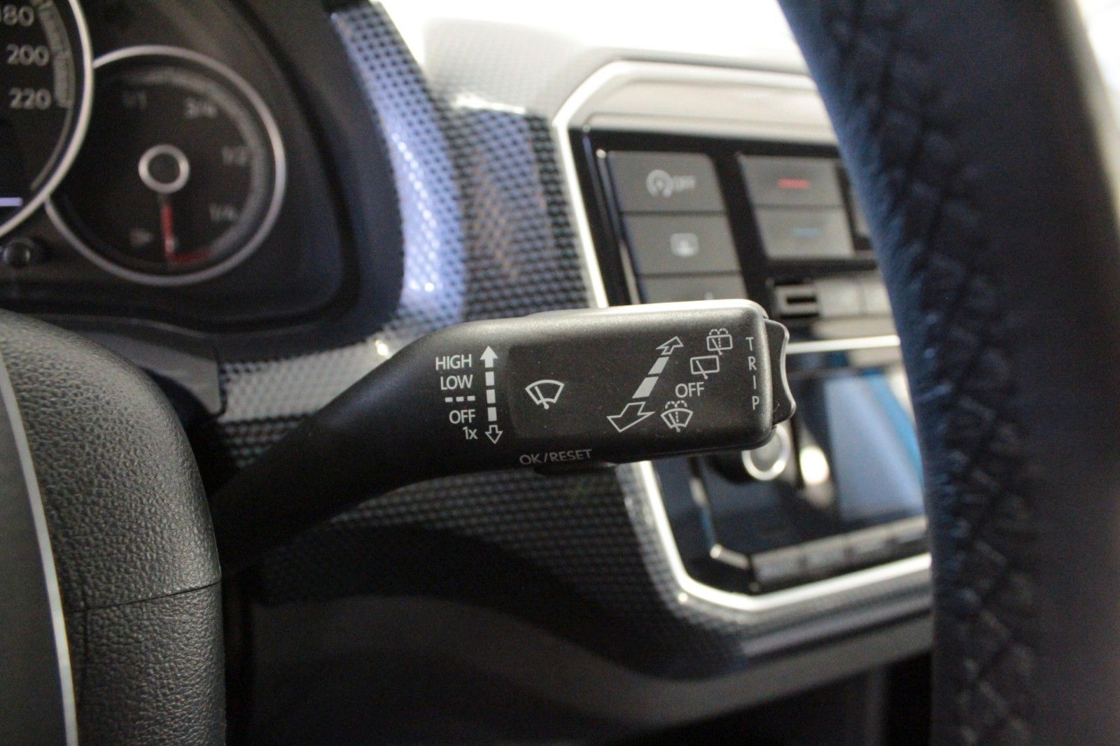 Fahrzeugabbildung Volkswagen up! move up! 1.0 BMT/Start-Stopp *Sitzheizung*