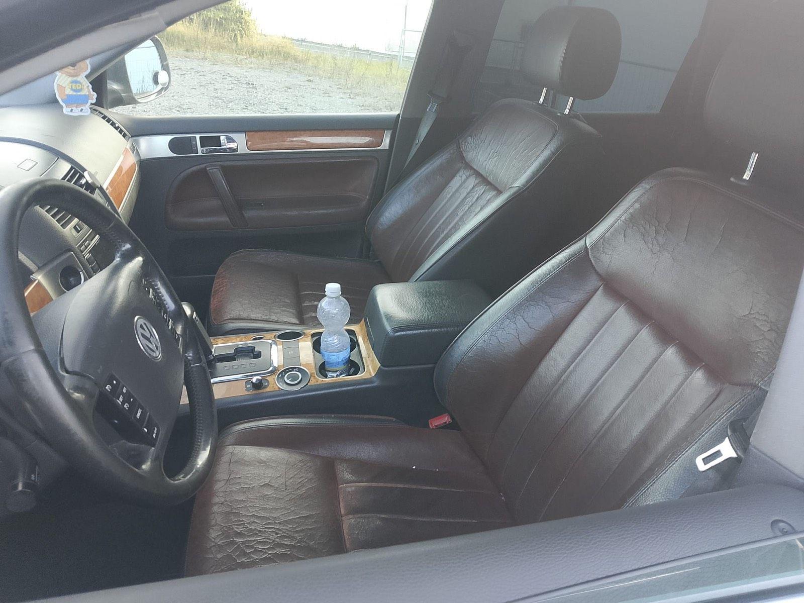 Volkswagen Touareg 2008 — photo 9