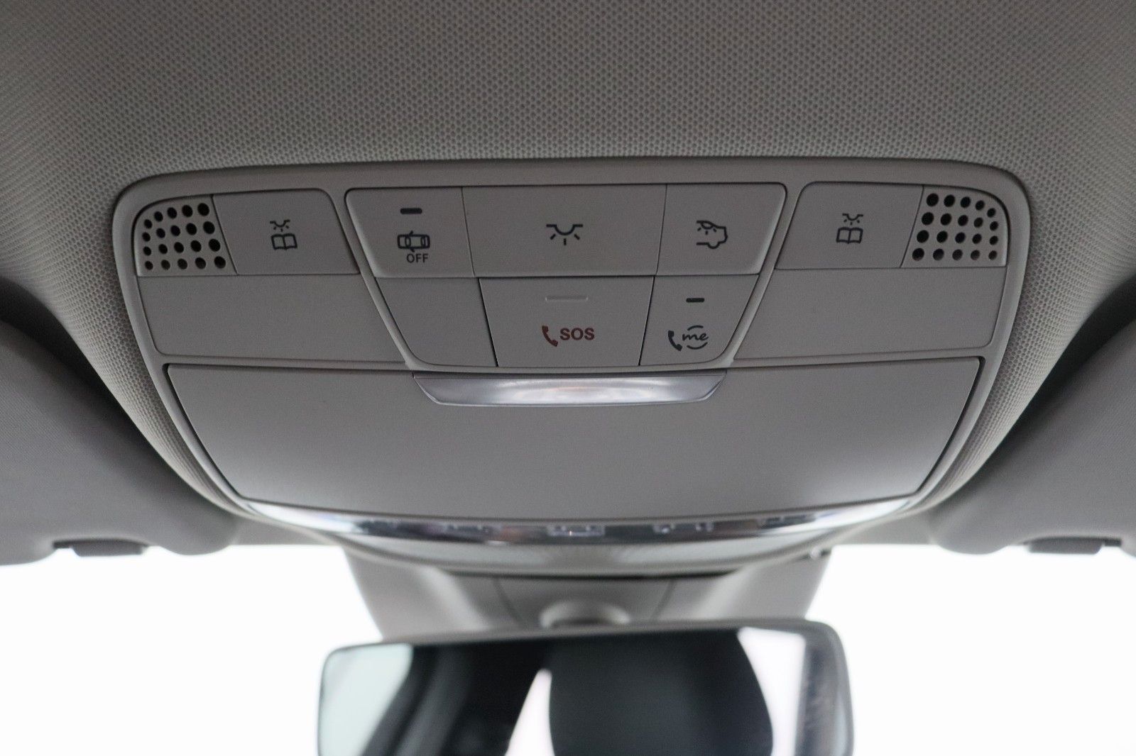 Fahrzeugabbildung Mercedes-Benz C 300 T-Modell 4Matic ACC AHK LED