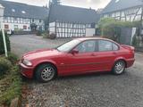 BMW E46 318I - BMW 318 aus 2000: 318i