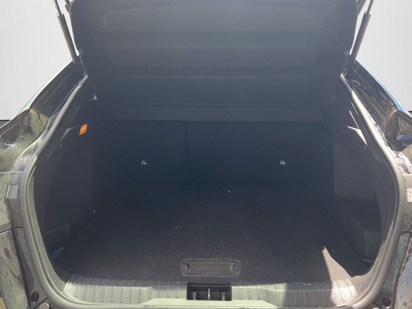 Fahrzeugabbildung Renault Arkana R.S. Line 1.3 TCe 160 EDC AHK Mild-Hybrid