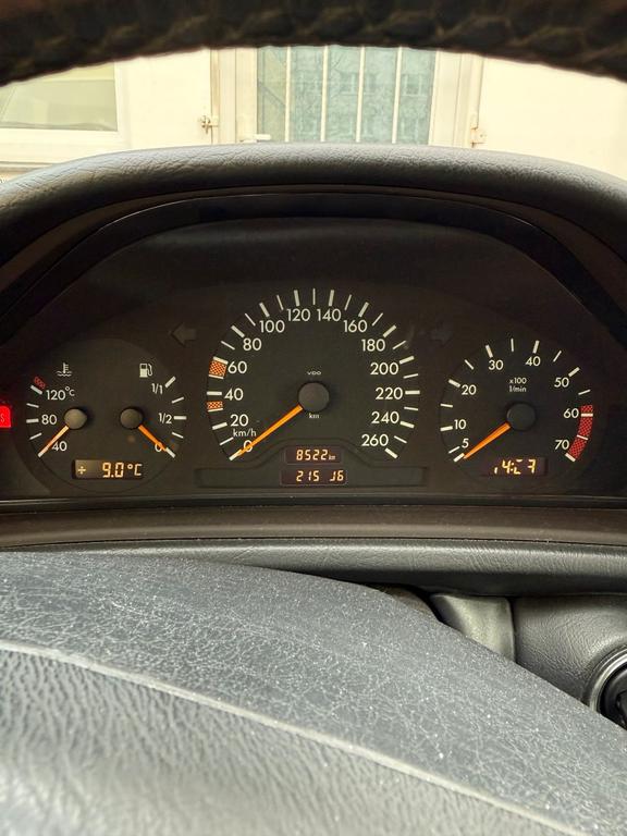 Mercedes-Benz CLK 230