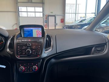 MYAUTOCENTER – Gebraucht- und Jahreswagen mit Werkstattservice in Pfaffenhofen Opel Zafira C Tourer *Sport*Kamera*Xenon*