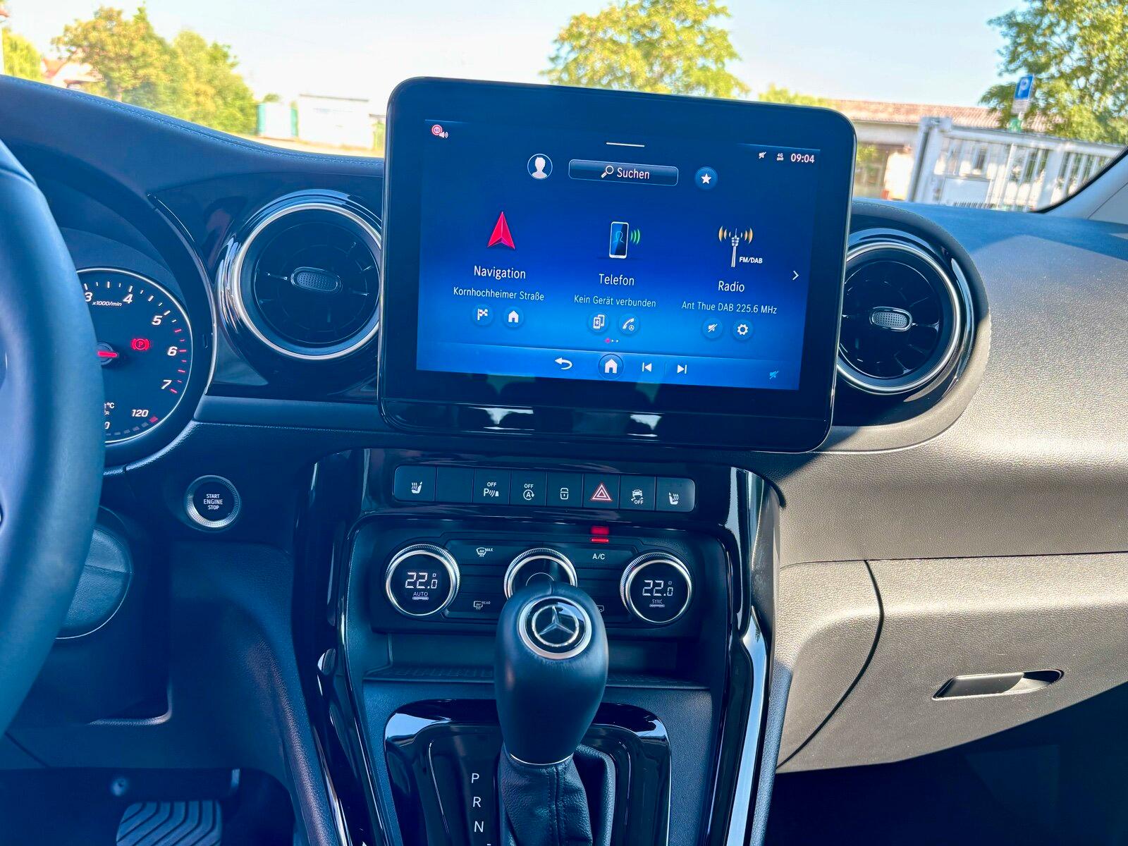 Mercedes-Benz PROGR. 7G MBUX Kamera LED Tempomat