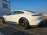 Porsche Taycan - Martini Racing Design - Porsche Taycan in Bremen