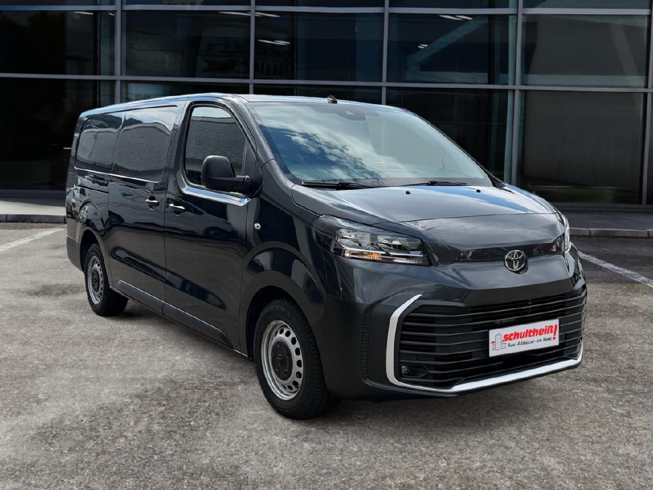 Fahrzeugabbildung Toyota Proace L2 Kasten Comfort