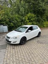 Opel Astra 1.7 CDTI 2 Hand/ TÜV 4/26 - Opel Astra mit Diesel-Antrieb: 1.4