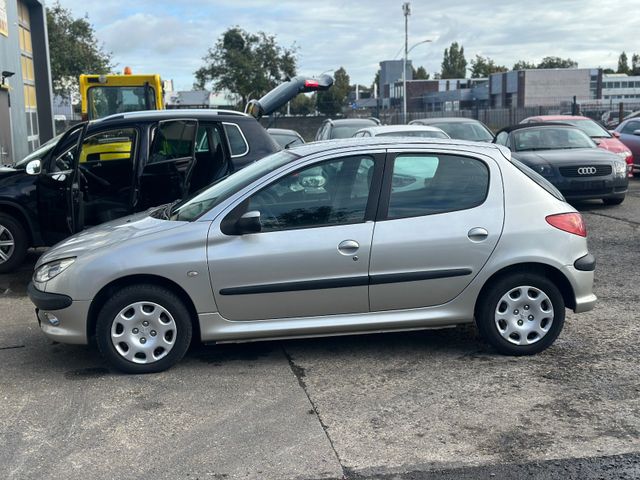 Peugeot 206 Filou-Euro4-Klima-TüvNeu