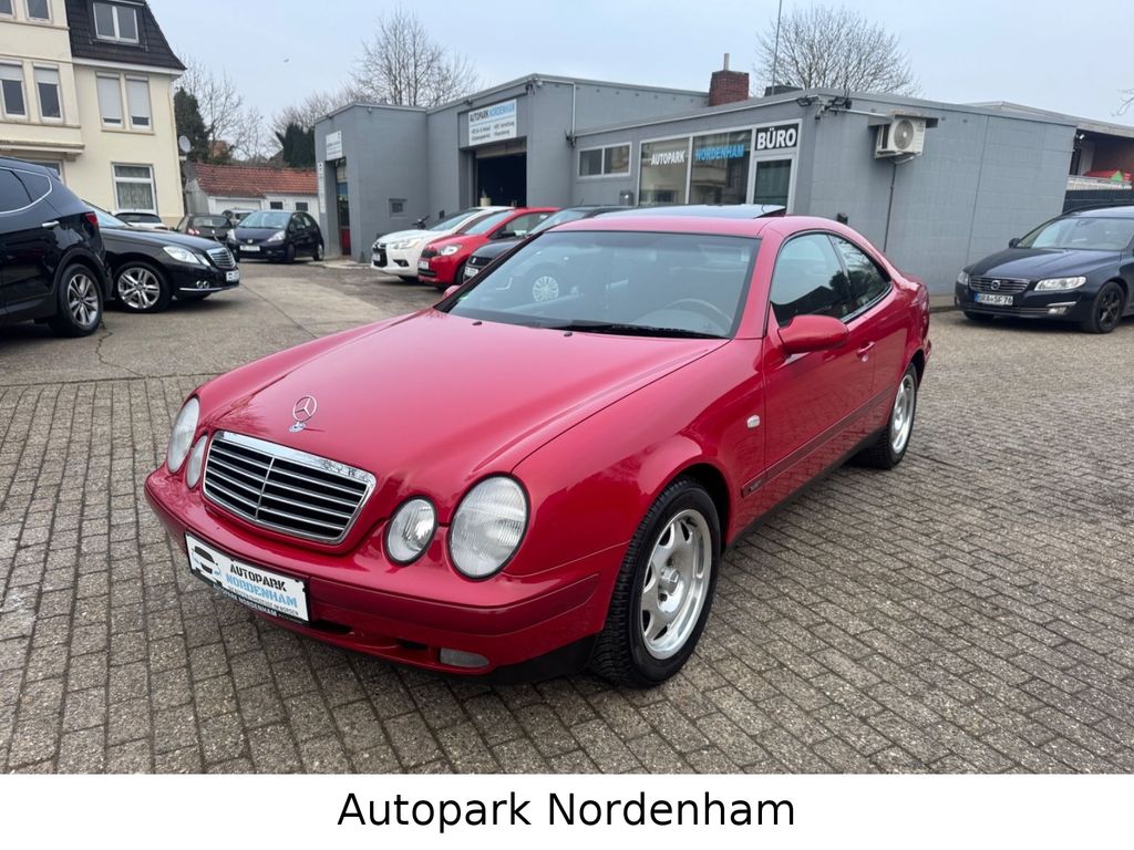 Mercedes-Benz CLK 200