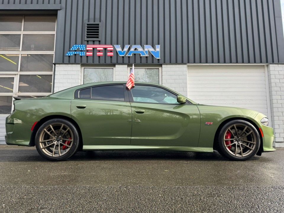 Fahrzeugabbildung Dodge Charger 2020er 6.4 SRT Scatpack Schiebedach Navi