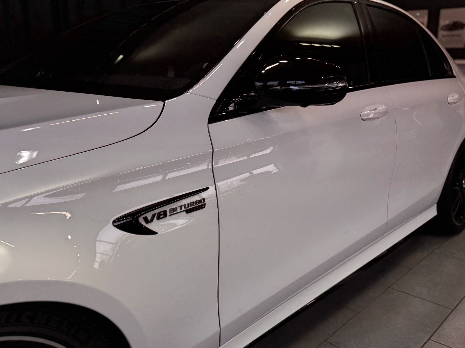 Fahrzeugabbildung Mercedes-Benz E 63 S AMG 4Matic+|AMG DRIVER|BURMESTER|TV|VOLL