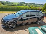 Skoda Octavia 2.0 TSI DSG RS Combi LED DCC Tempo Navi - Skoda Octavia: Privatanbieter