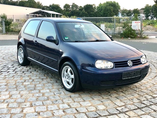 Volkswagen Golf 1.6 Sport Edition