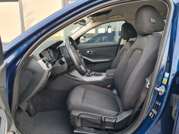 BMW 318 - 12