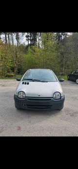 Renault twingo 1.   1 00000km top Zustand - gebrauchte Renault Twingo aus dem Jahr 2003
