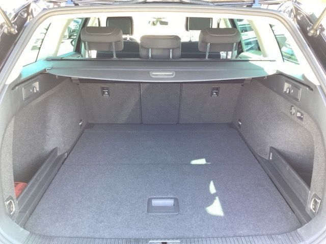 Volkswagen Passat Variant - Bild 14