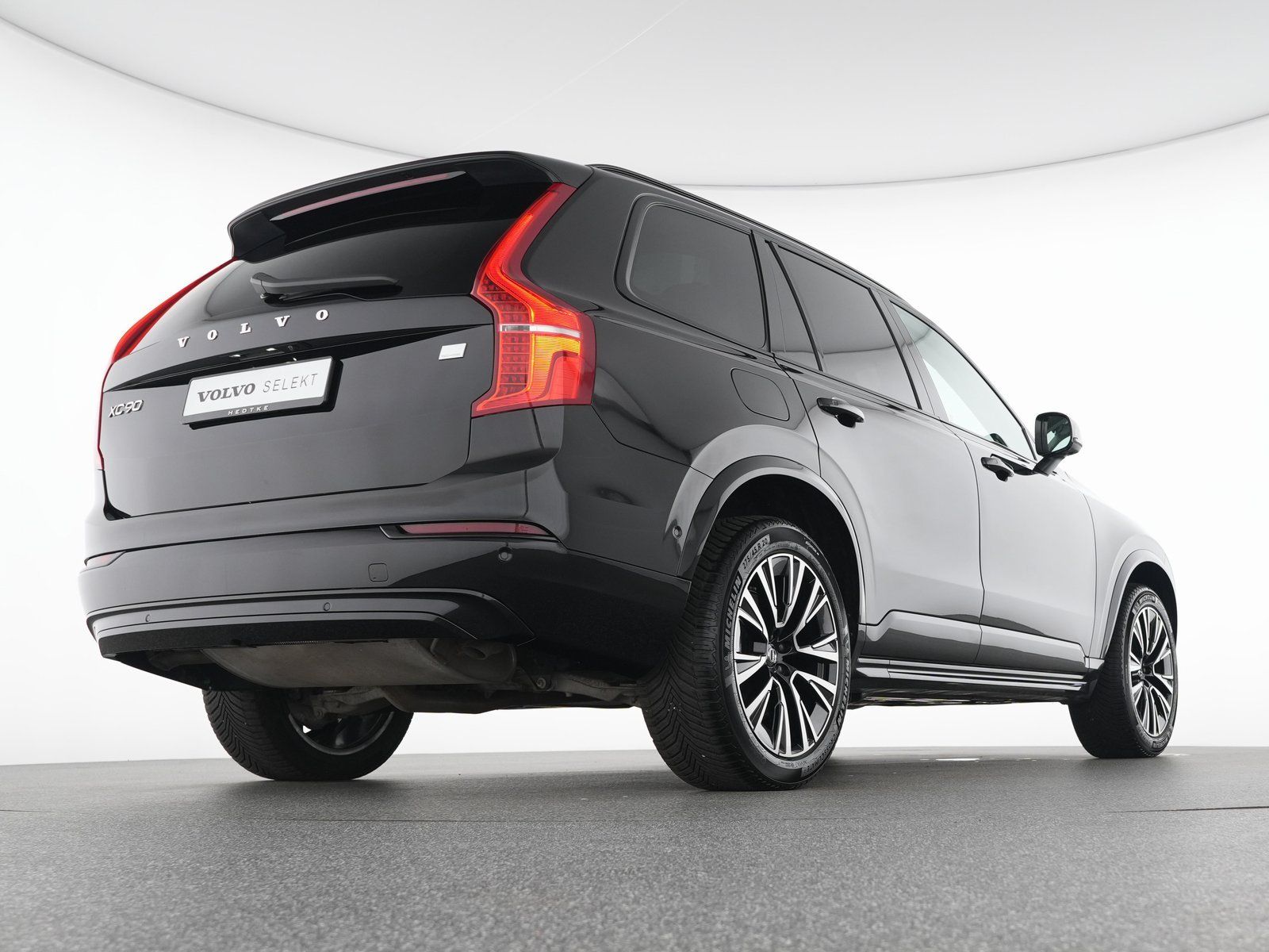 Volvo XC90 T8 AWD Plus Dark AHK STHZ GHSD 360°7-SITZER foto 8