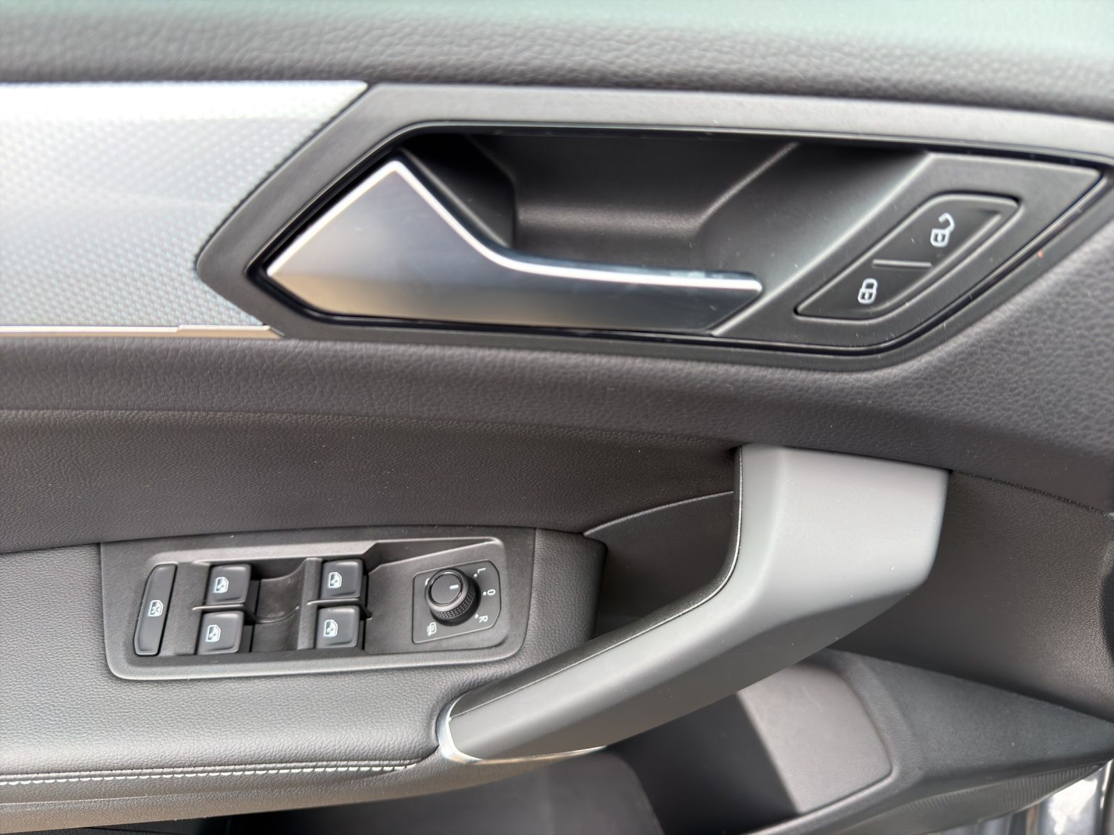 Volkswagen Touran - Bild 9