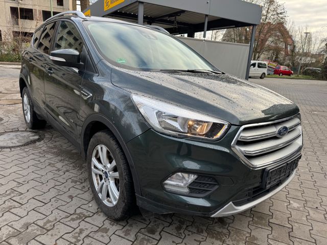 Ford Kuga Trend*Allrad* 1 Hand* TÜV Neu*Automatik