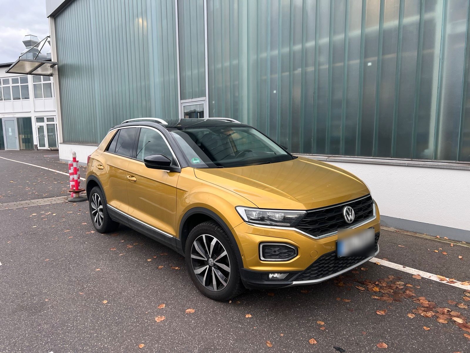 VW VW T-Roc Benzin 116 PS