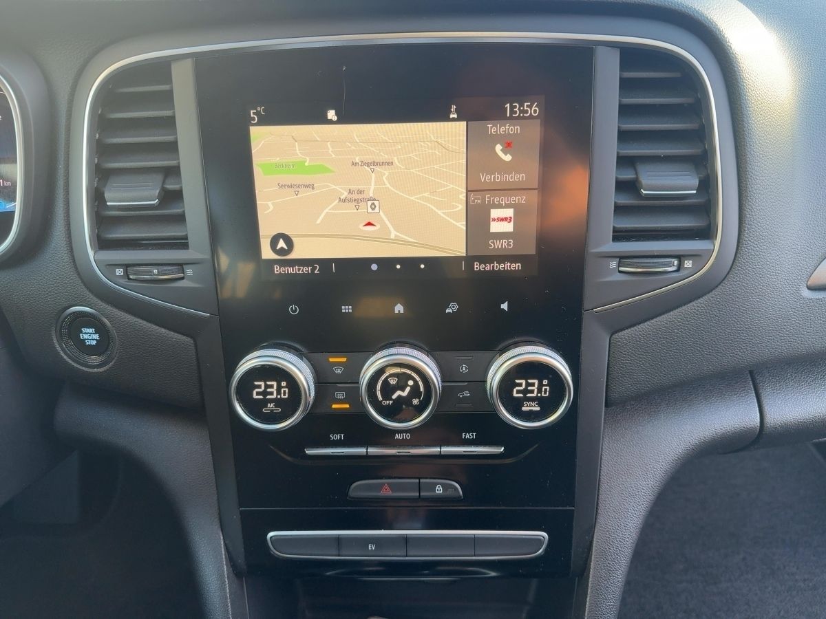 Fahrzeugabbildung Renault Megane Grandtour BUSINESS E-TECH PLUG-IN 160