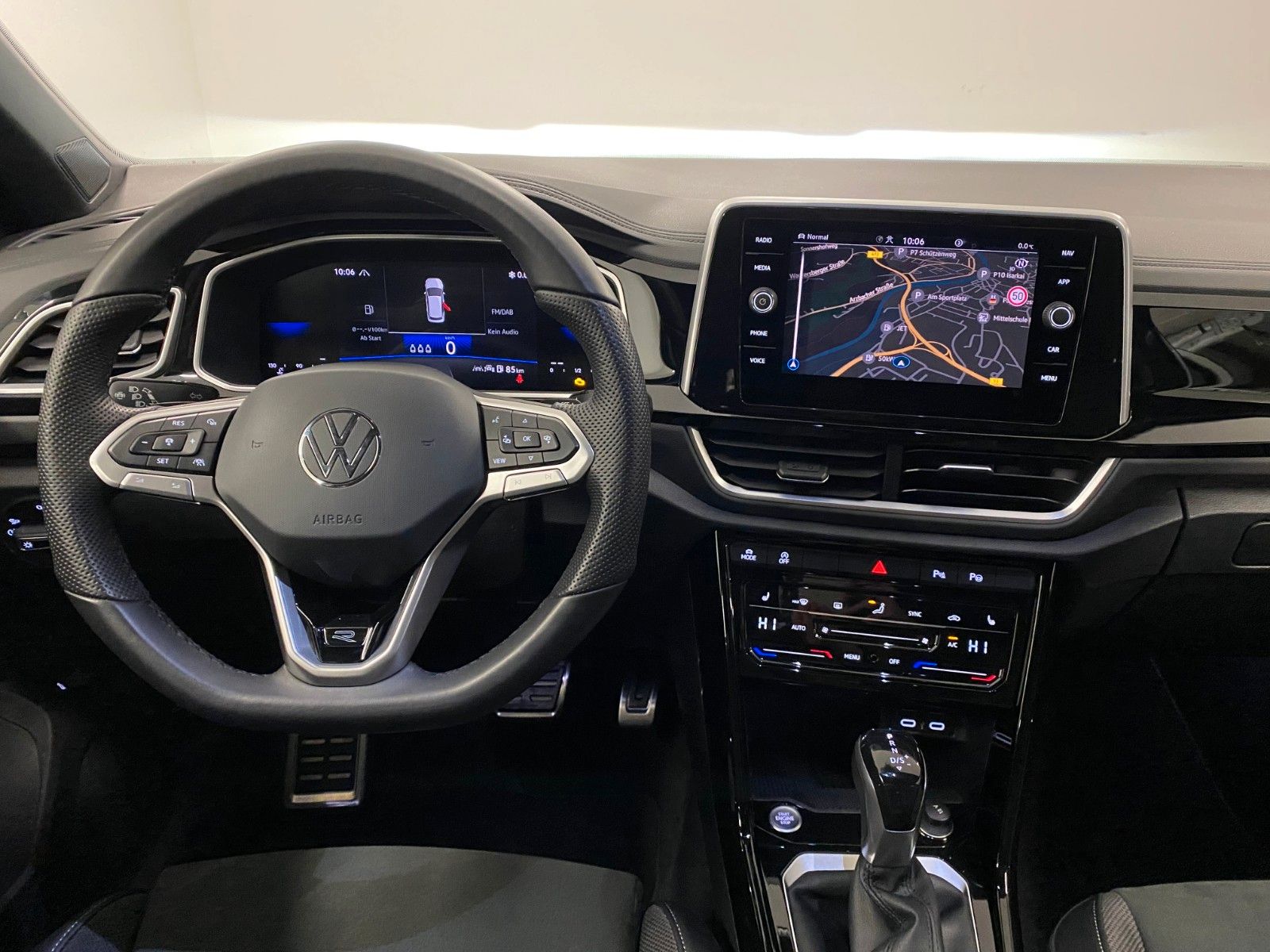 Volkswagen T-Roc - Bild 10