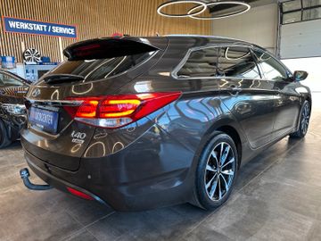 Hyundai i40 cw blue Premium *Navi*TOP*AHK*