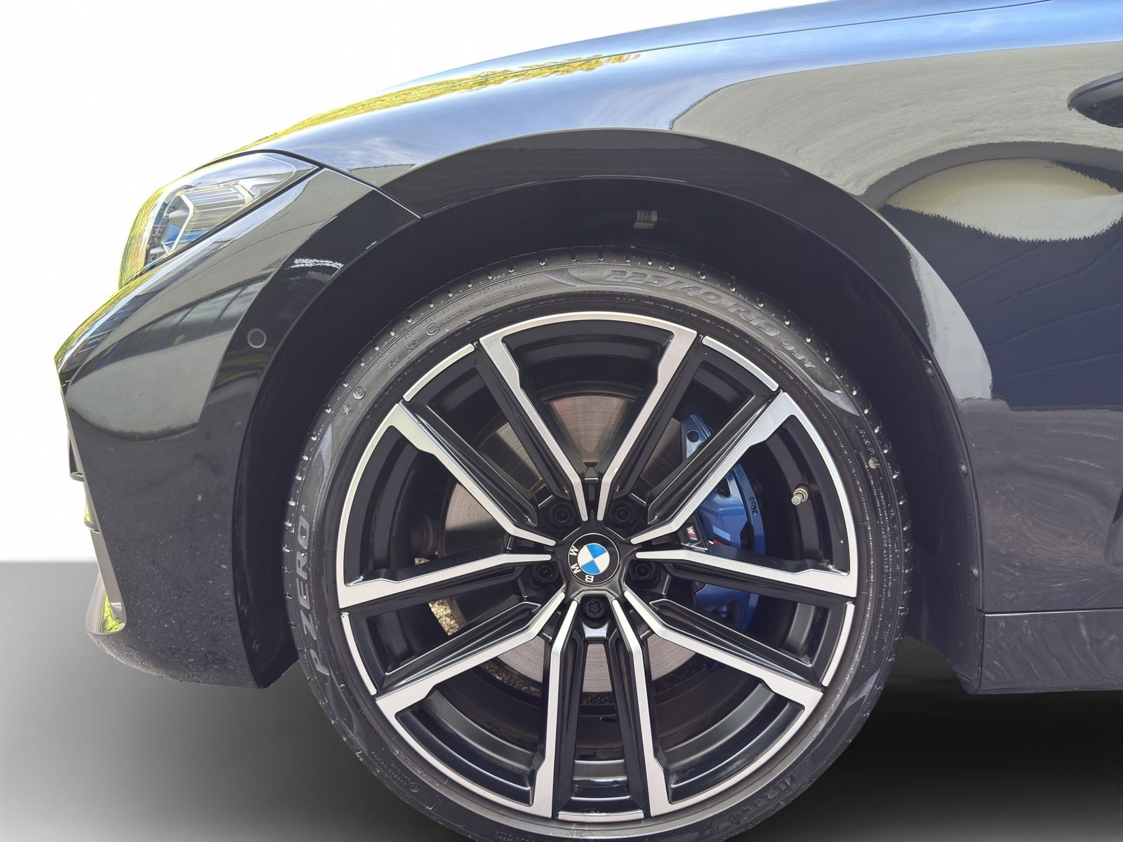 BMW M440i xDrive Cabrio Navi.Laser.AHK.ACC.360°.HuD foto 3