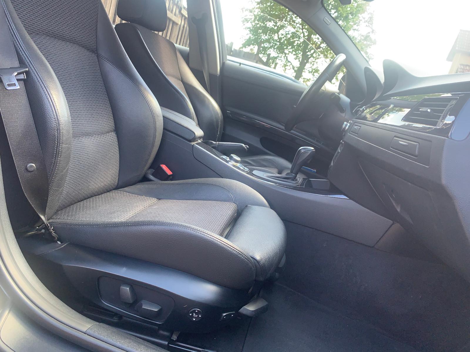 BMW 320 2012 — photo 8
