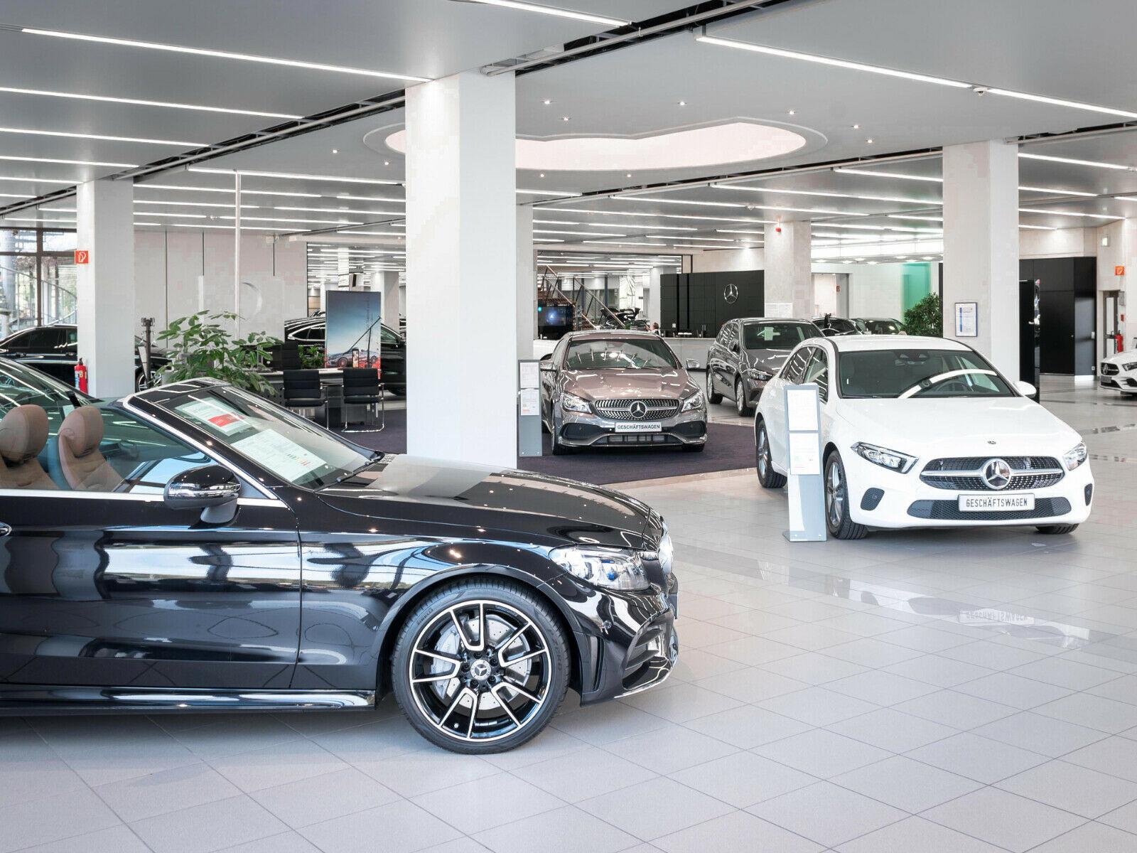 showroom-image-main
