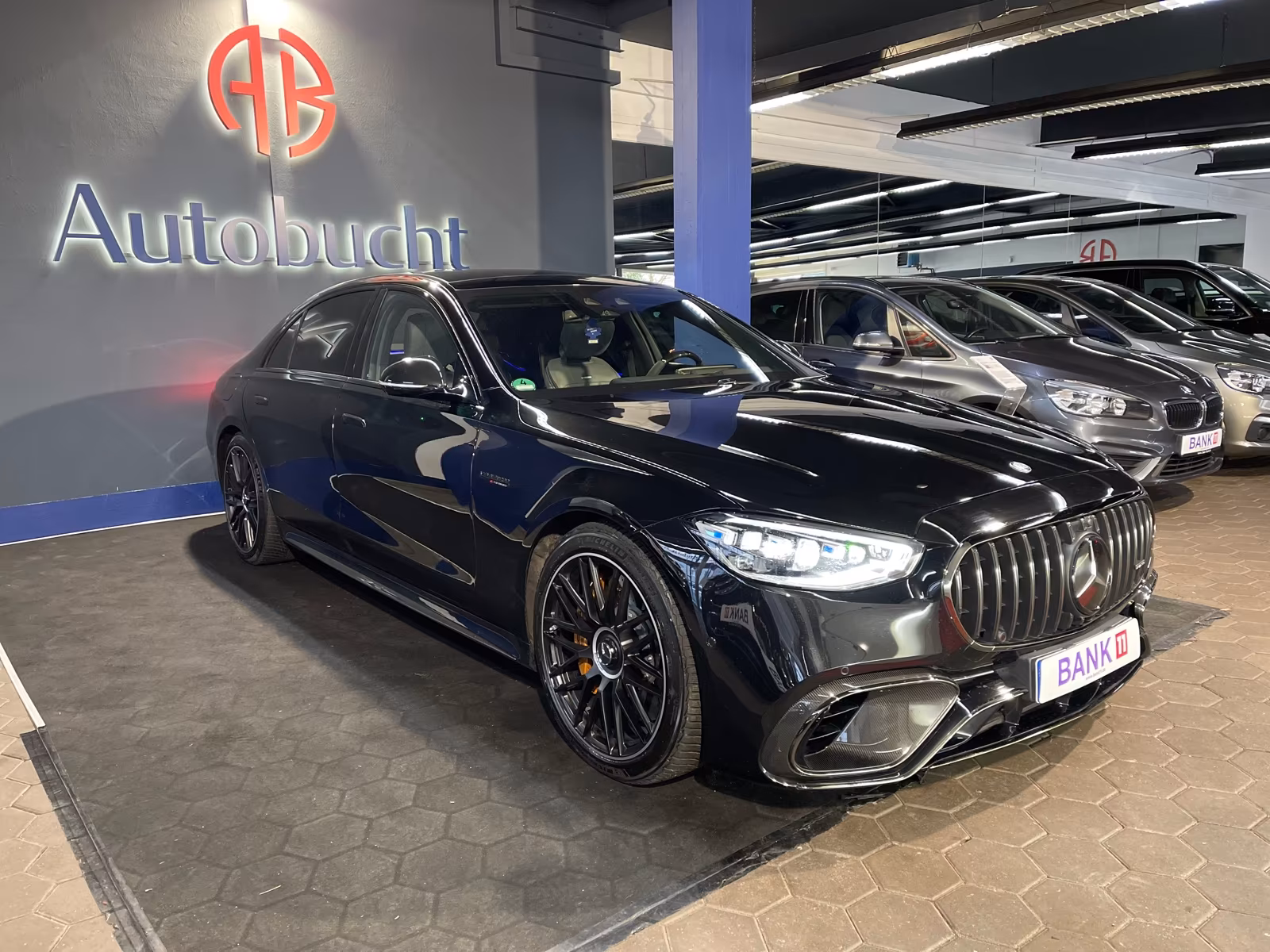 Mercedes-Benz S 63 AMG S 4Matic+ L/Burm 4D/CARBON/PANO/ 360°