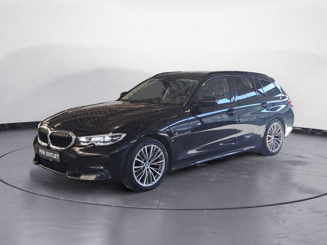 BMW 320d xDrive Touring Sport Line Automatic Head-Up