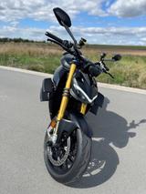 Ducati Streetfighter V4 S Dark Stealth Edition - Offers
