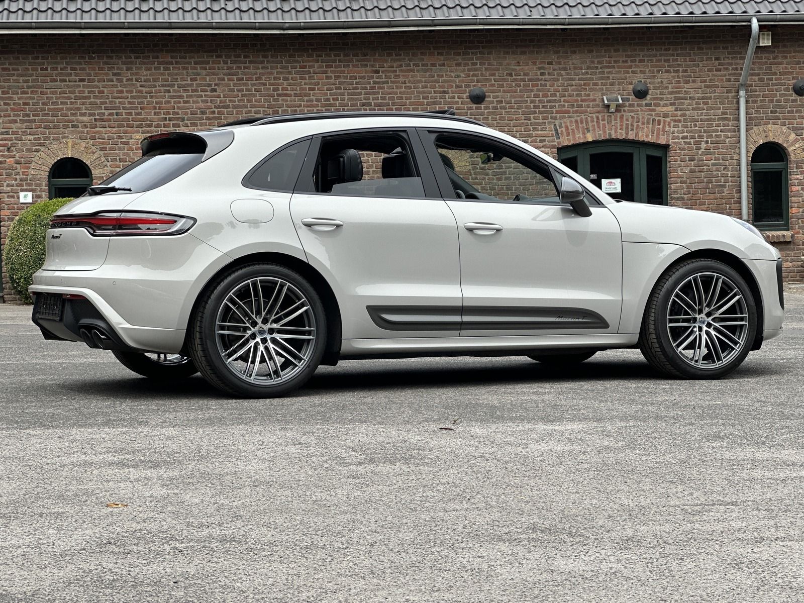 Porsche Macan T PANORAMA*KAMERA*21 TURBO*ABSTANDSREGELTE foto 17
