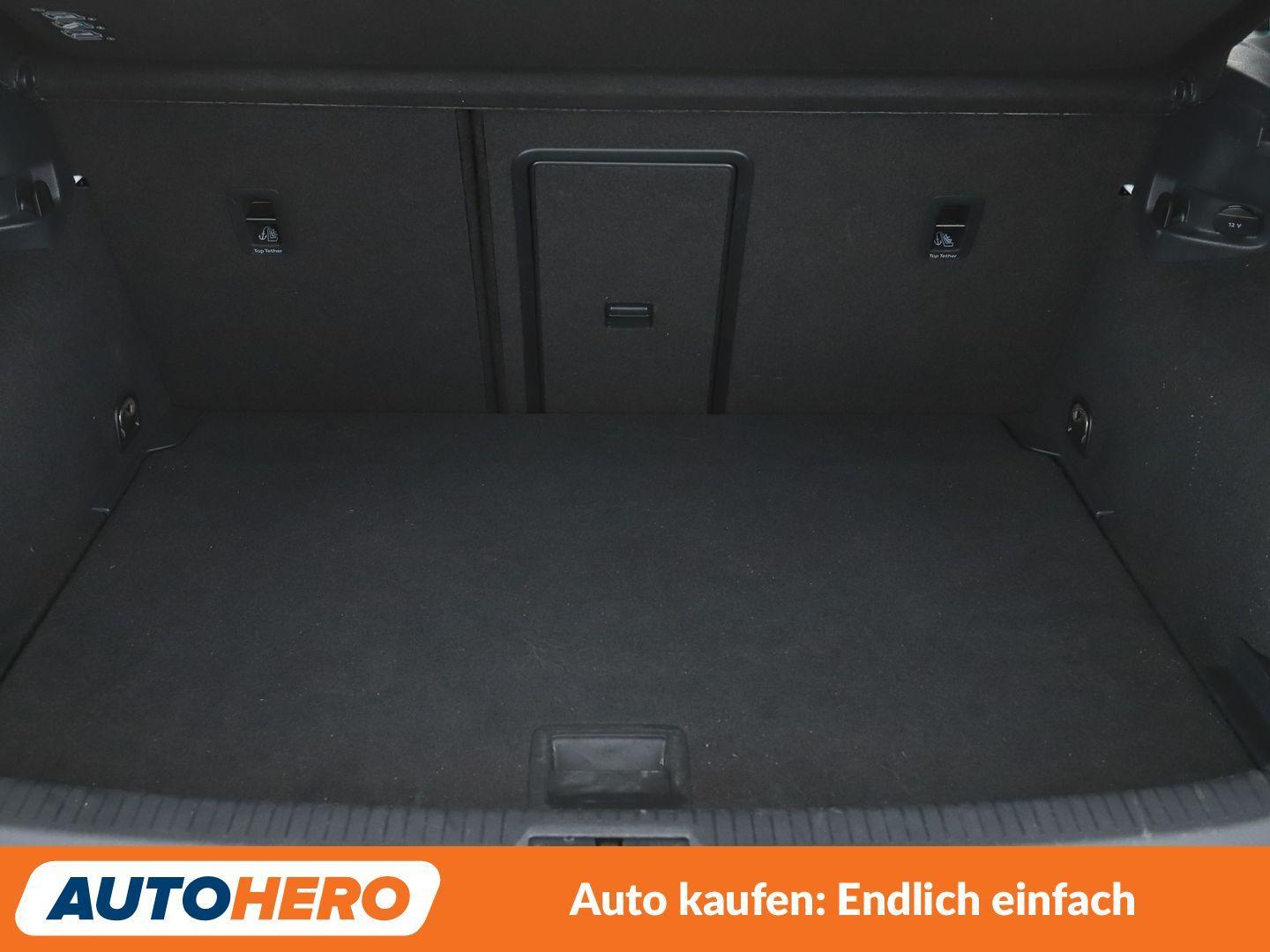 Volkswagen Golf VII 1.4 TSI Highline BMT Aut.*NAVI*BI-XENON