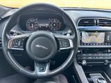 Jaguar F-PACE R-Sport AWD Automatik/Leder/Panorama-Voll - gebrauchte Jaguar F-Pace aus dem Jahr 2019