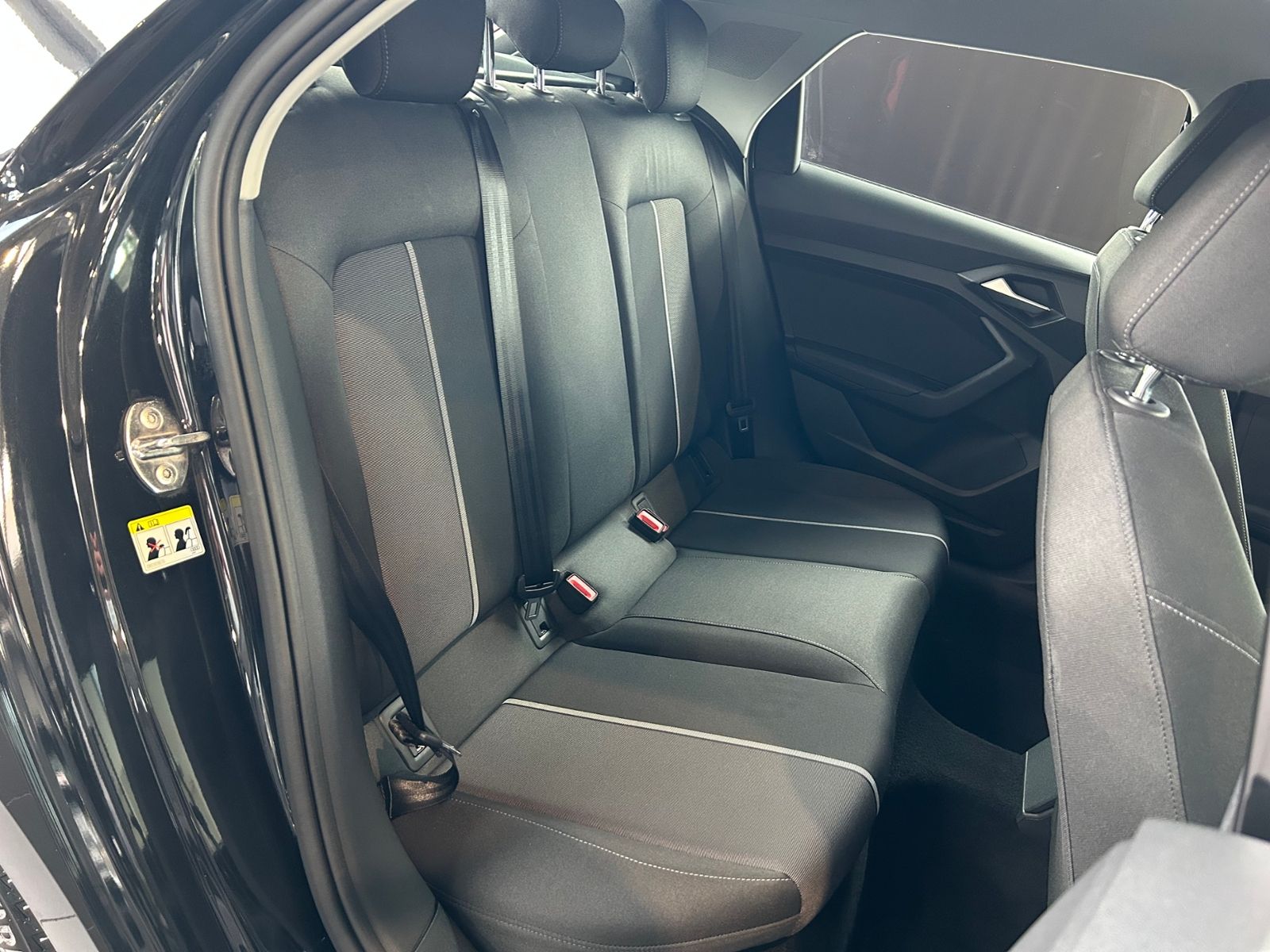 Fahrzeugabbildung Audi A1 Sportback 35 TFSI advanced KLIMA ALU