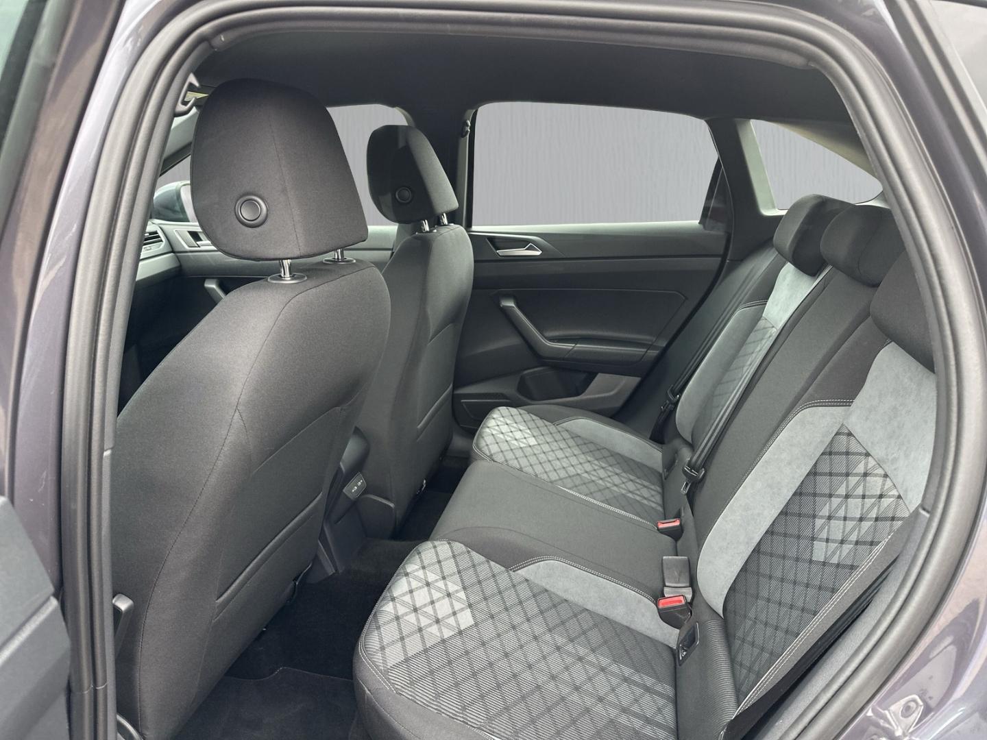Volkswagen Taigo 1.0 TSI DSG R-Line IQ.Drive Navi ACC SHZ, миниатюра 8