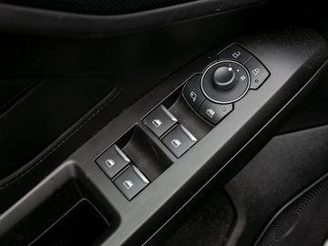 Ford Focus Turnier 1.5 EcoBlue ST-Line X WINTERPAKET