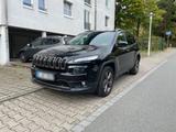 Jeep Cherokee 2.2 - Jeep Grand Cherokee in Bielefeld