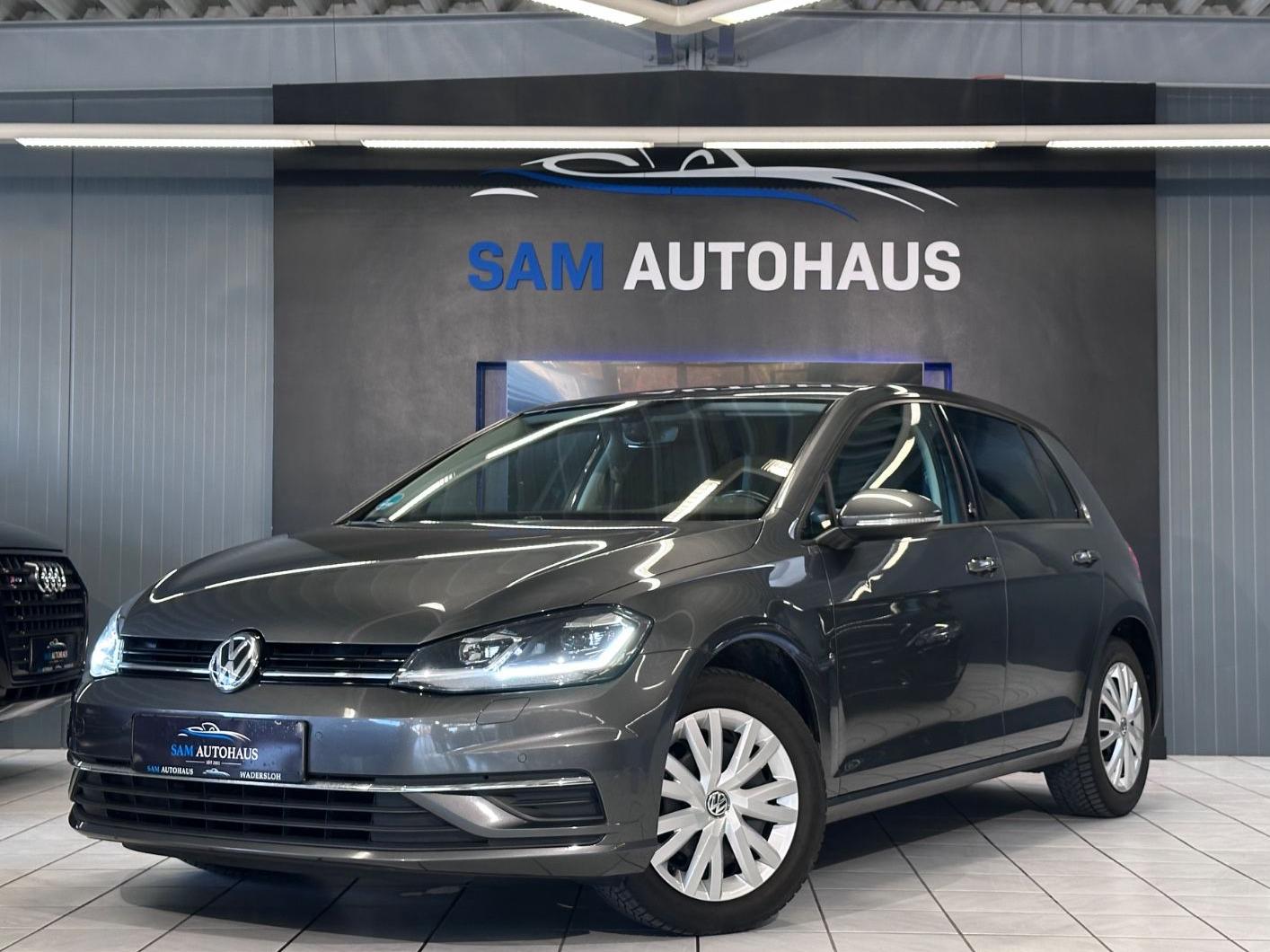 Volkswagen Golf VII Lim. Sound 1.5 TSI DSG /LED/ACC/RFK/AHK